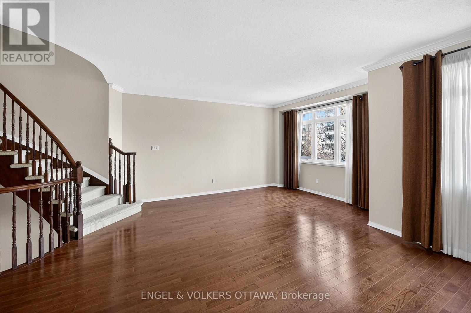 180 Lanark Avenue, Ottawa, ON - Indoor Photo Showing Other Room