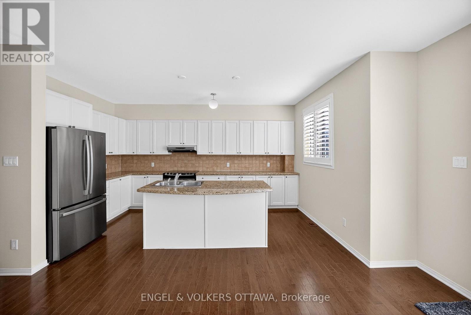 180 Lanark Avenue, Ottawa, ON - Indoor Photo Showing Kitchen