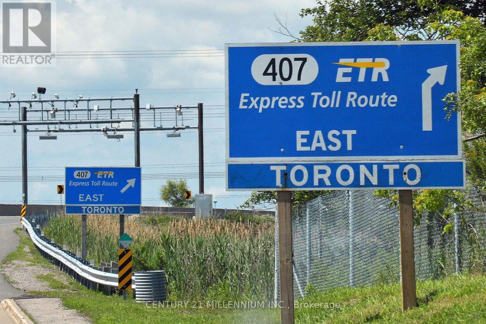 5869 Yachtsman Cross, Mississauga, ON - With View