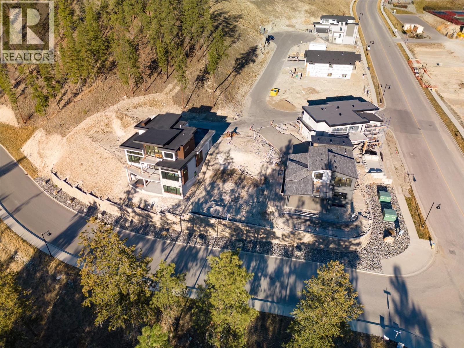 3417 Hilltown Close, Kelowna, BC