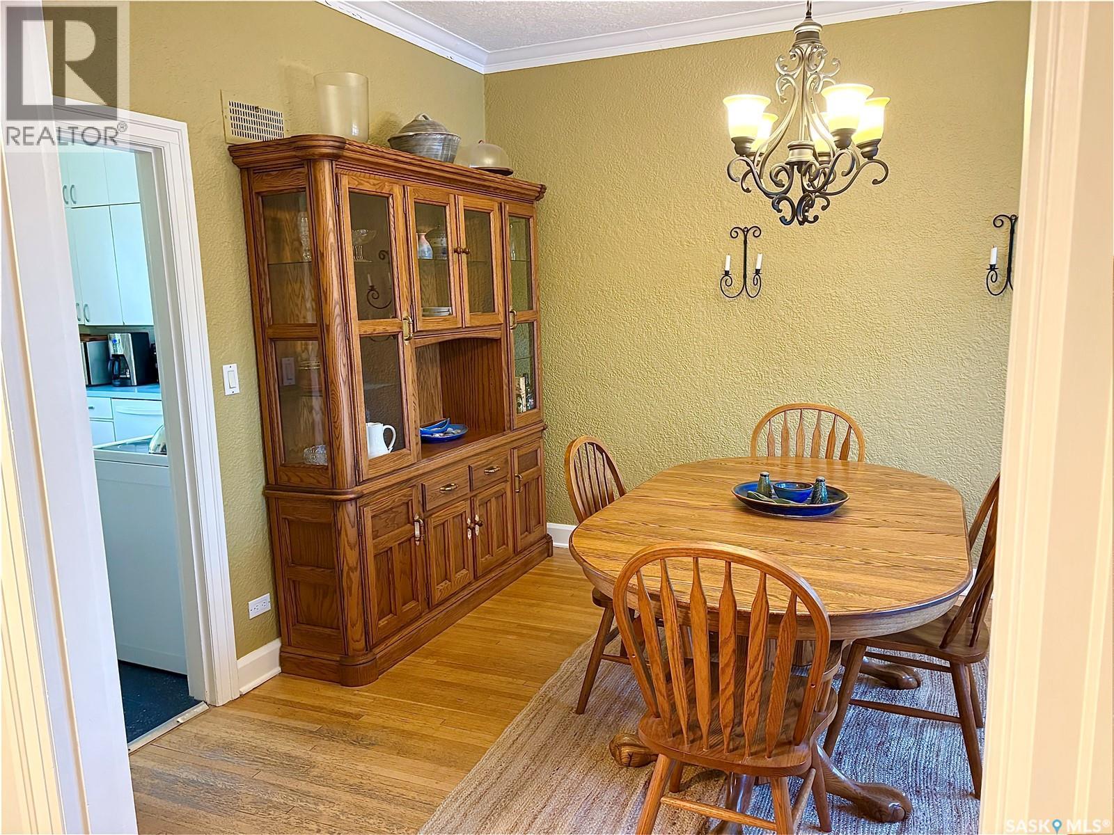 2620 Angus Boulevard, Regina, SK - Indoor Photo Showing Dining Room