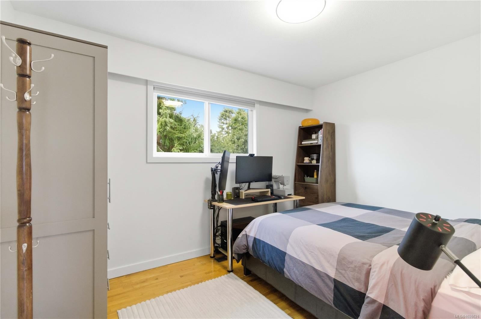 9552 Sharples Rd, Sidney, BC