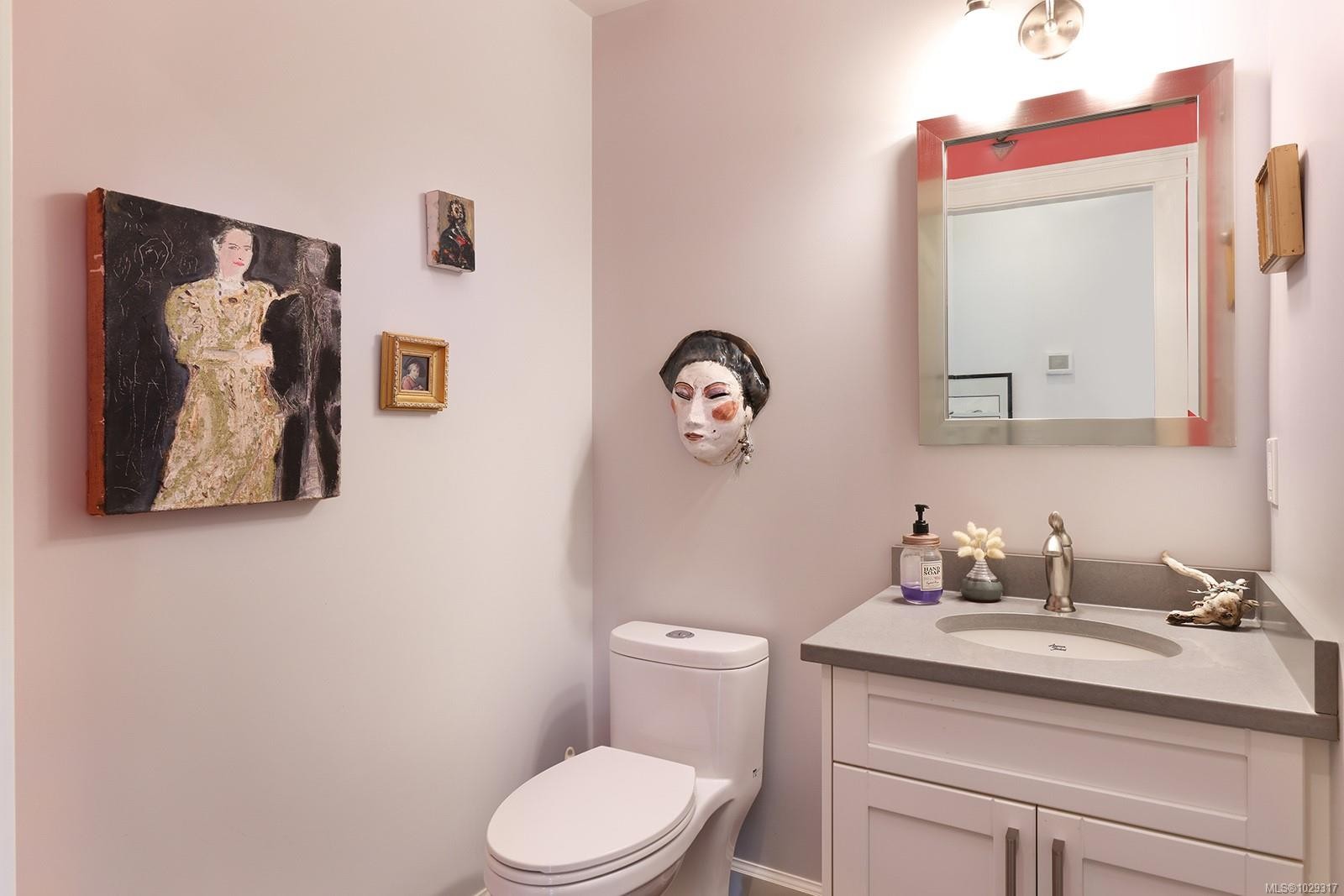 1167 Tara Rd, Comox, BC