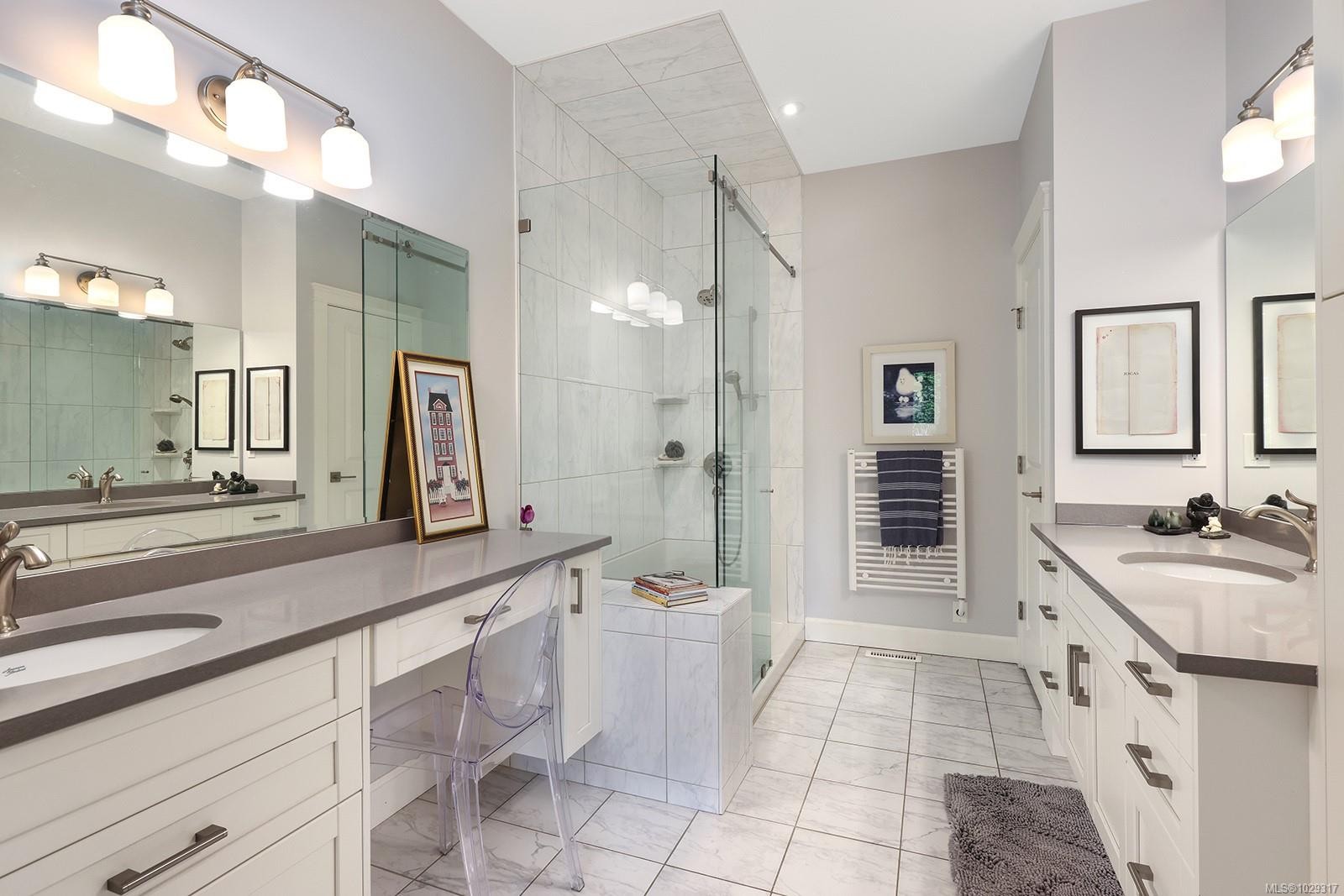 1167 Tara Rd, Comox, BC