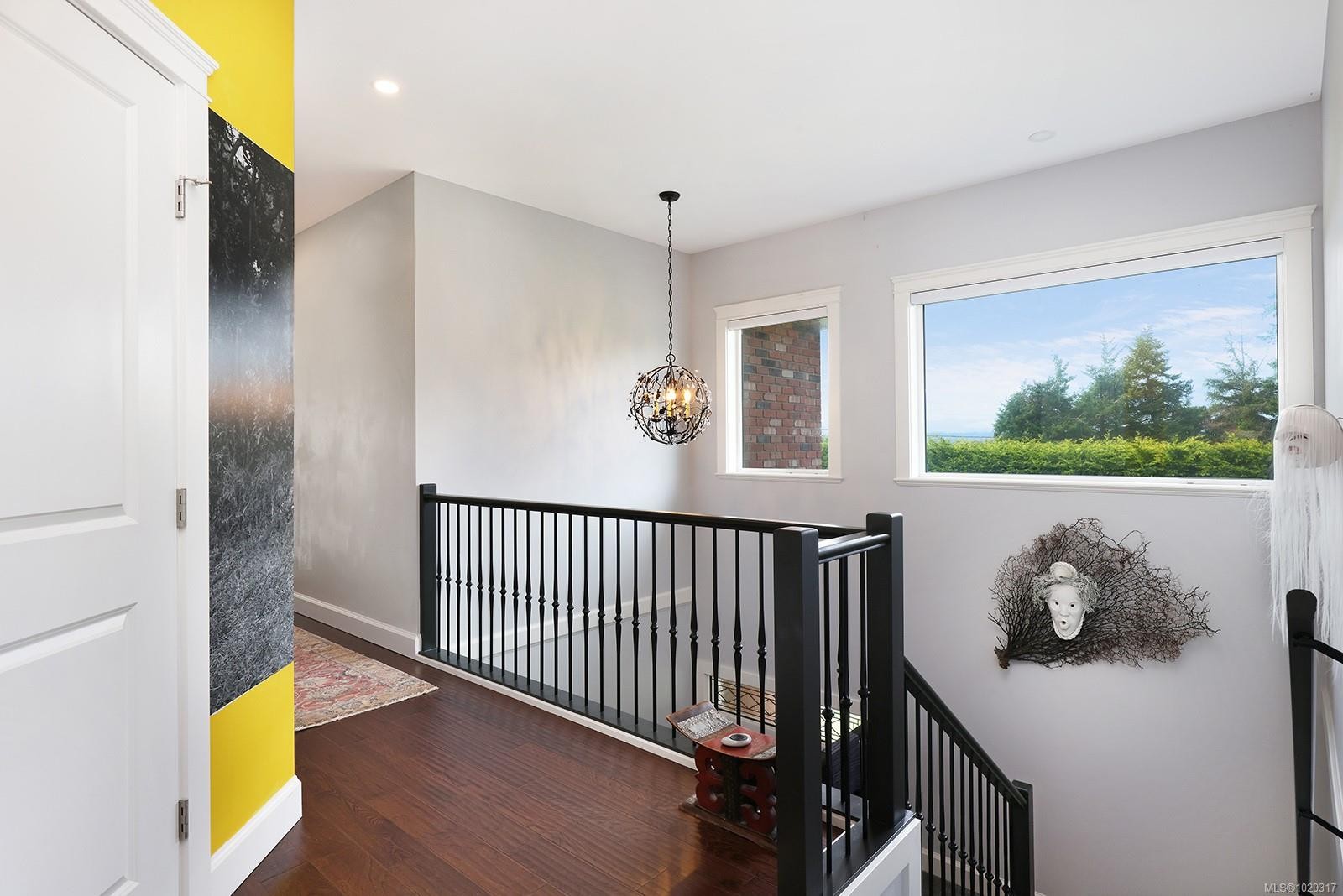 1167 Tara Rd, Comox, BC