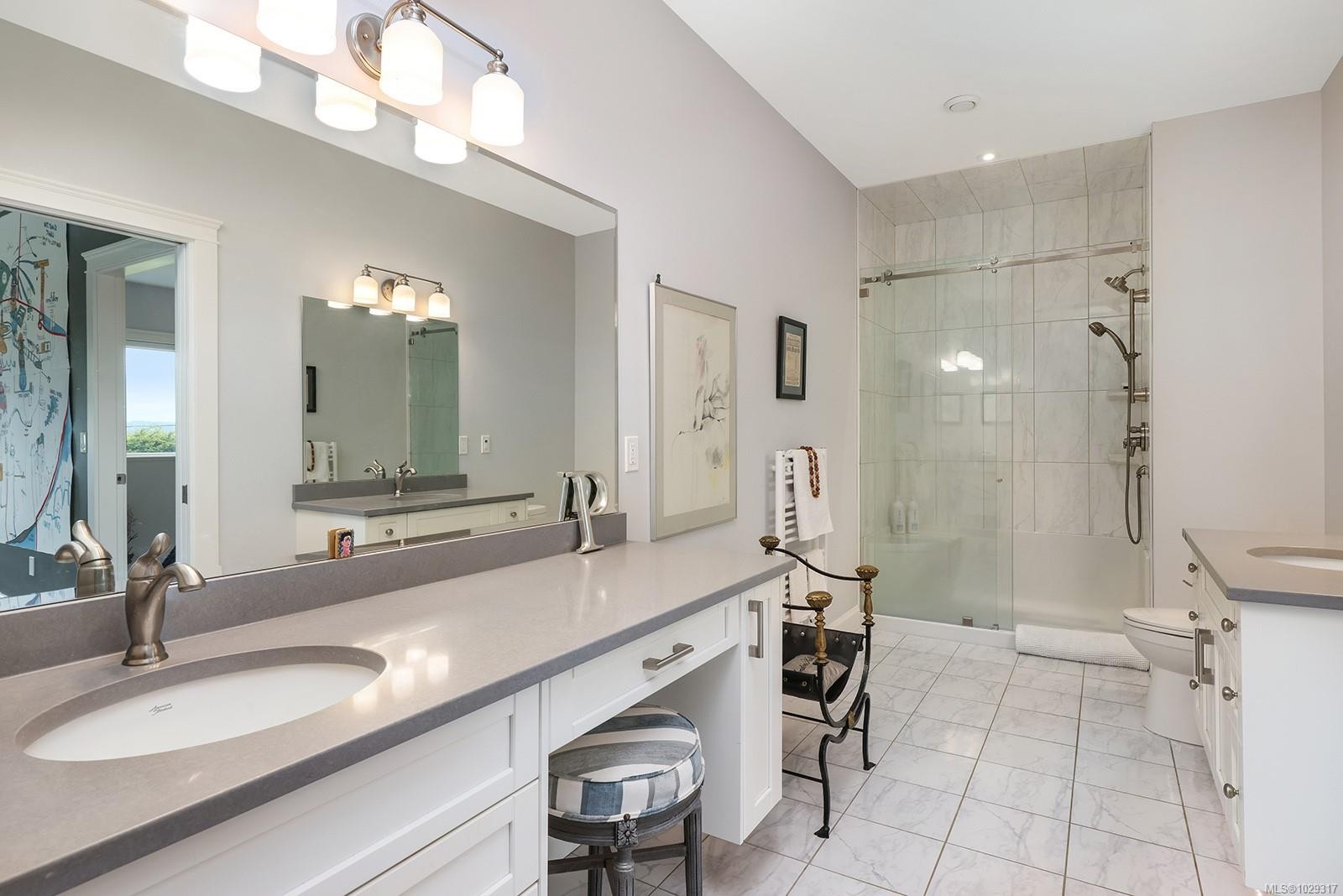 1167 Tara Rd, Comox, BC