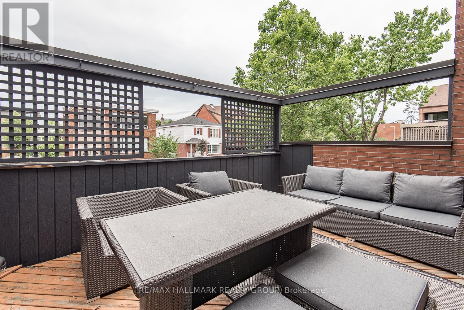 261 Bruyere Street, Ottawa, ON - Outdoor With Deck Patio Veranda With Exterior