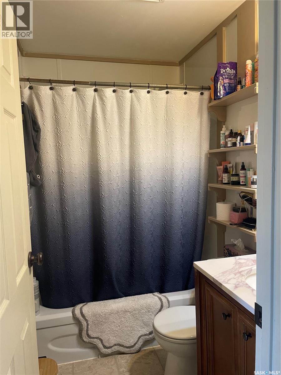 39 Greenwood Crescent, Regina, SK - Indoor Photo Showing Bathroom