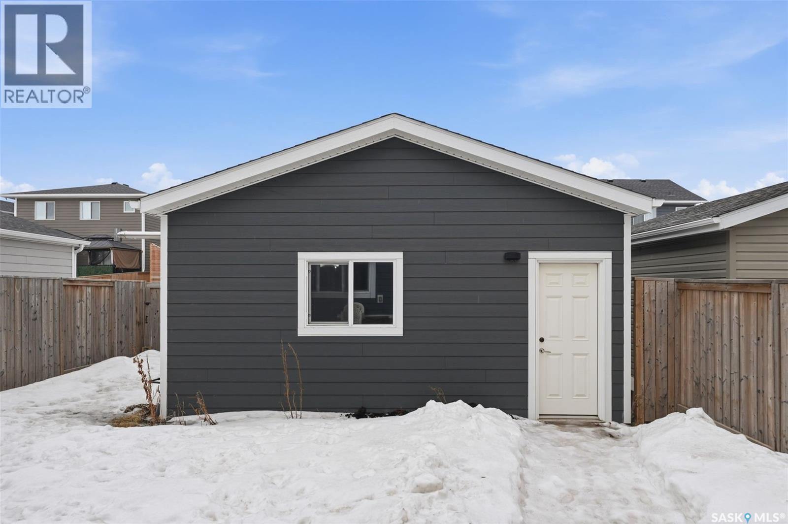 668 Meadows Boulevard, Saskatoon, SK