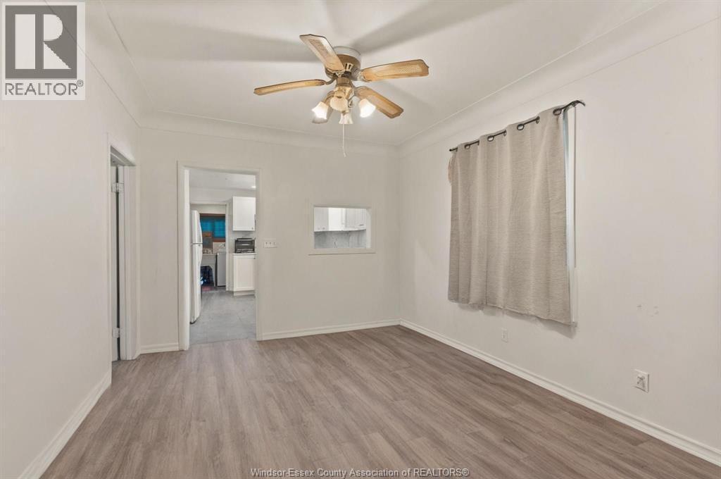 1107 Pierre, Windsor, ON - Indoor Photo Showing Other Room