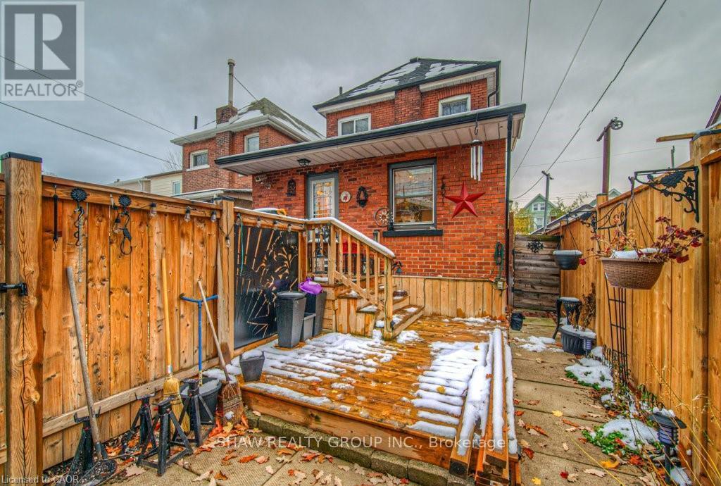 81 Beechwood Avenue, Hamilton, ON - Outdoor With Exterior