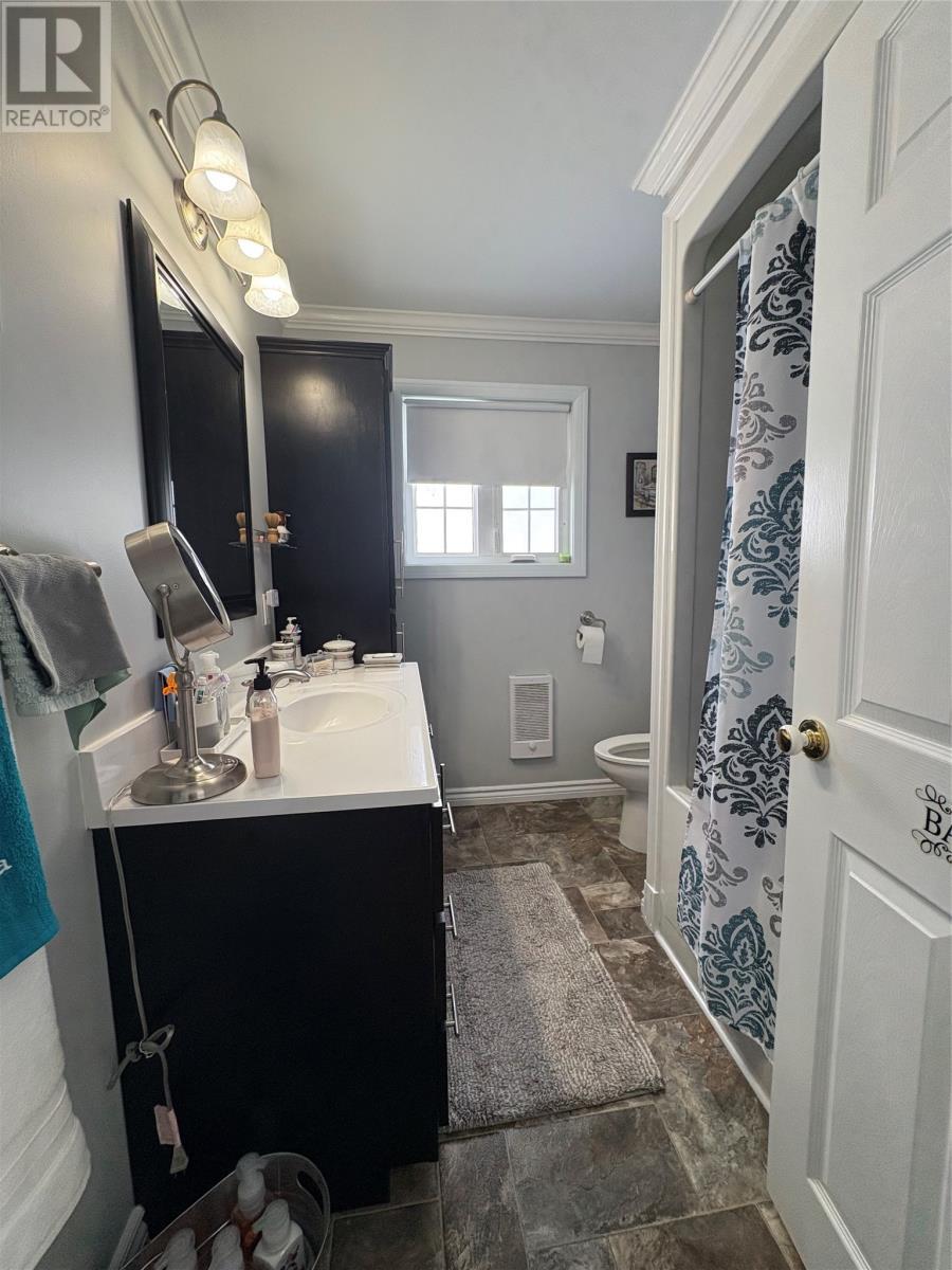 11 Lamage Point Road, St Anthony, NL - Indoor Photo Showing Bathroom