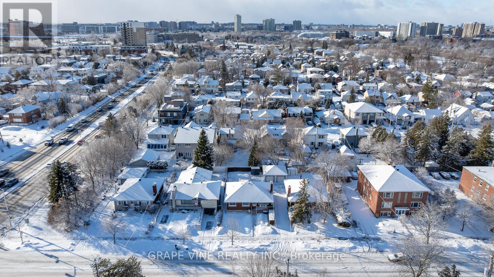 102 Donald Street, Ottawa, ON - Outdoor With View