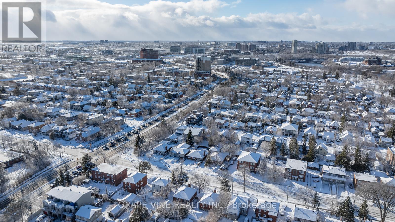 102 Donald Street, Ottawa, ON - Outdoor With View