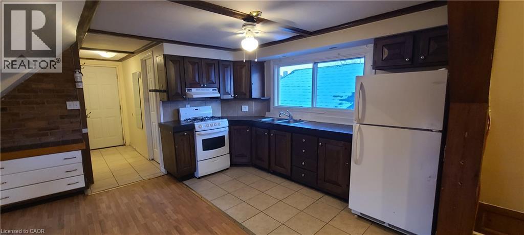 44 Ashley Street, Hamilton, ON - Indoor Photo Showing Kitchen With Double Sink