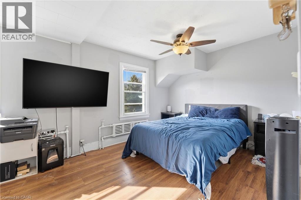 170 Stewartdale Avenue, Hamilton, ON - Indoor Photo Showing Bedroom
