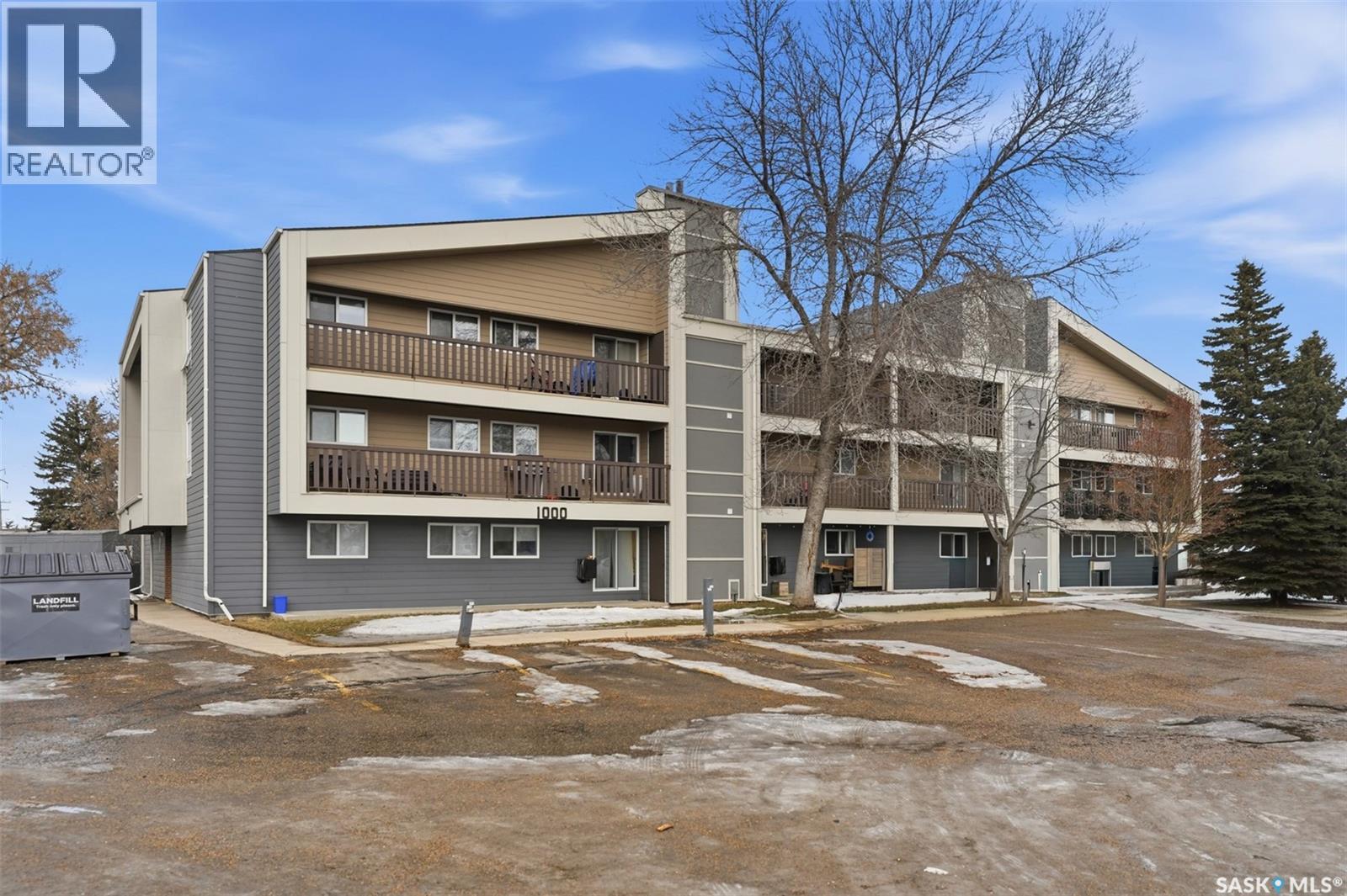 1031 425 115Th Street E, Saskatoon, SK - Outdoor With Balcony