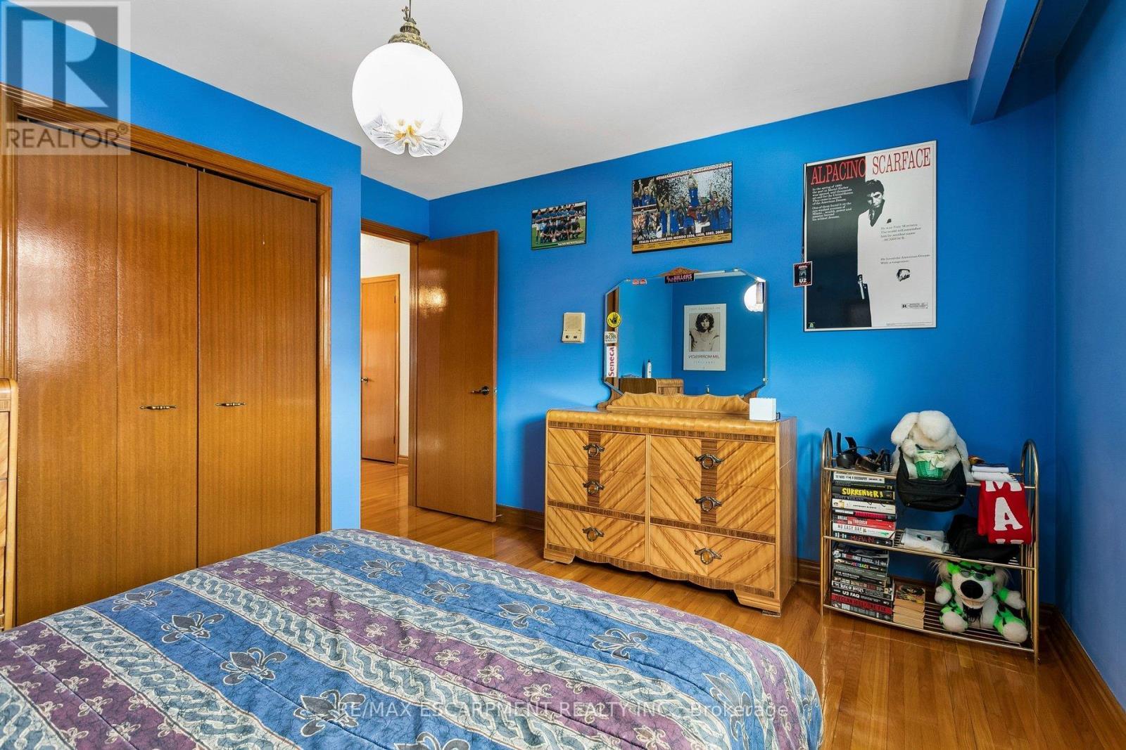1400 Bough Beeches Boulevard, Mississauga, ON - Indoor Photo Showing Bedroom