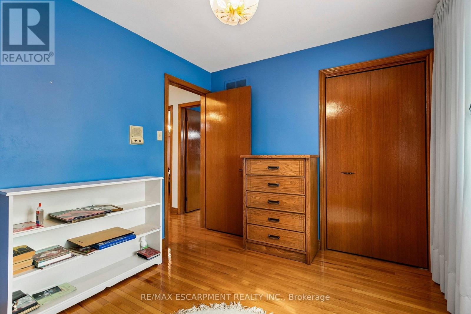 1400 Bough Beeches Boulevard, Mississauga, ON - Indoor