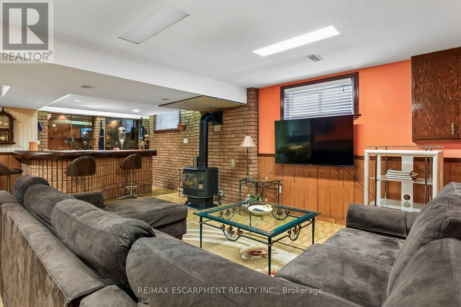 1400 Bough Beeches Boulevard, Mississauga, ON - Indoor