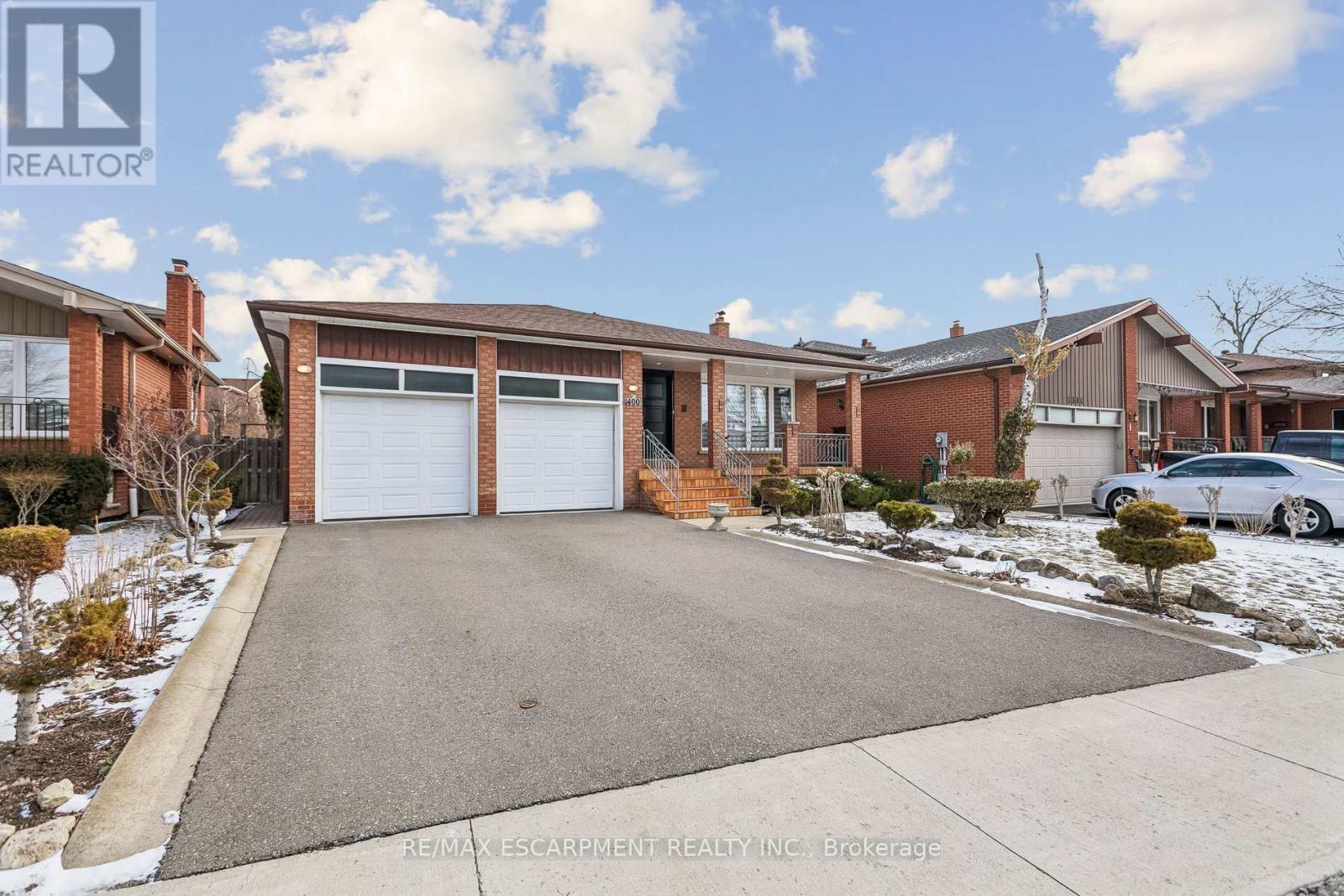 1400 Bough Beeches Boulevard, Mississauga, ON - Outdoor