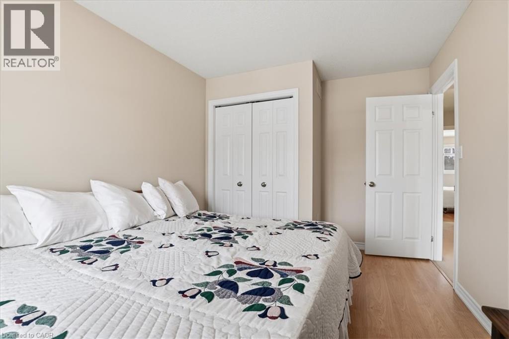 324 Maverick Street, Waterloo, ON - Indoor Photo Showing Bedroom