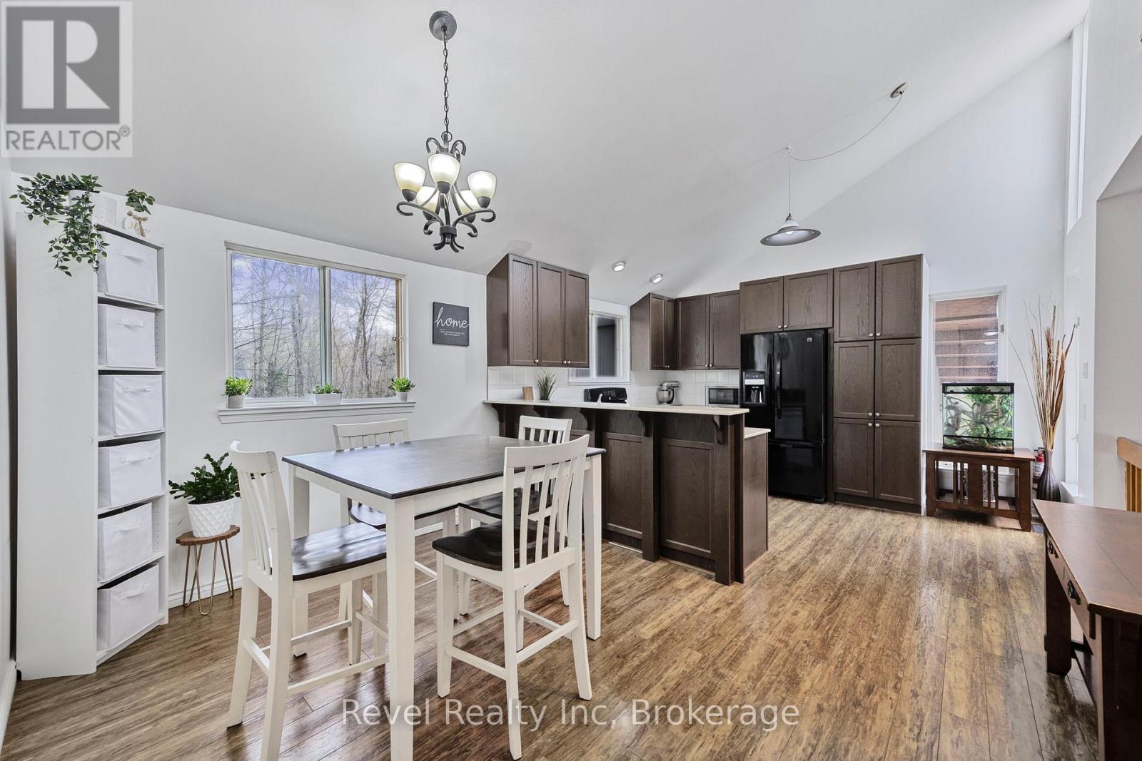 158 Desroches Trail, Tiny, ON - Indoor