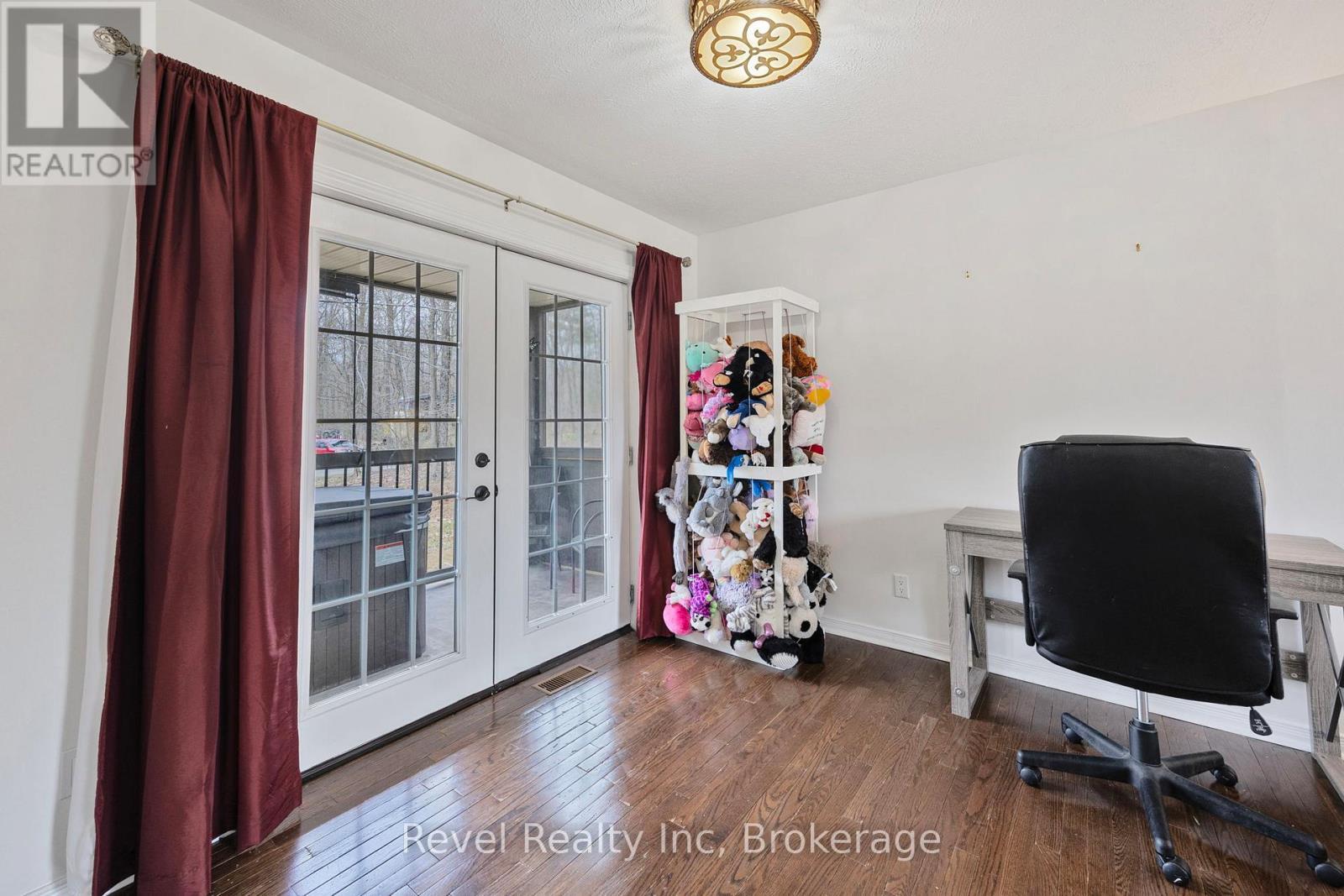 158 Desroches Trail, Tiny, ON - Indoor Photo Showing Office