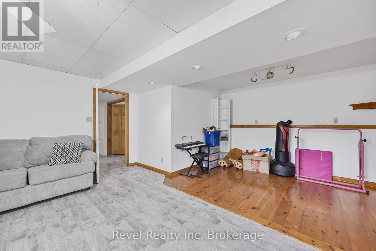 158 Desroches Trail, Tiny, ON - Indoor