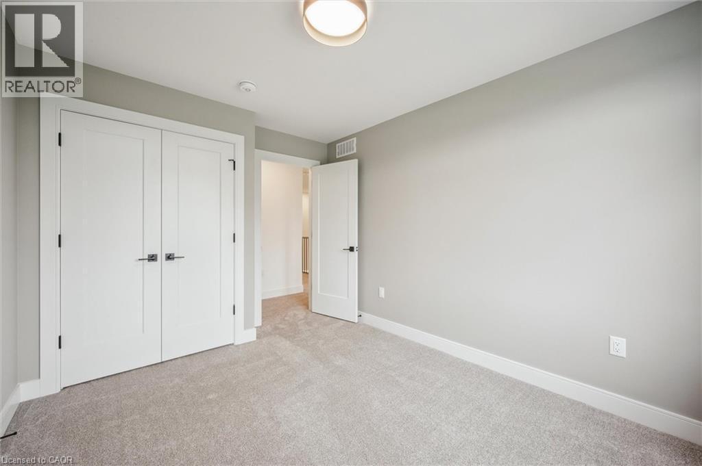 58 Walker Road, Ingersoll, ON - Indoor Photo Showing Other Room