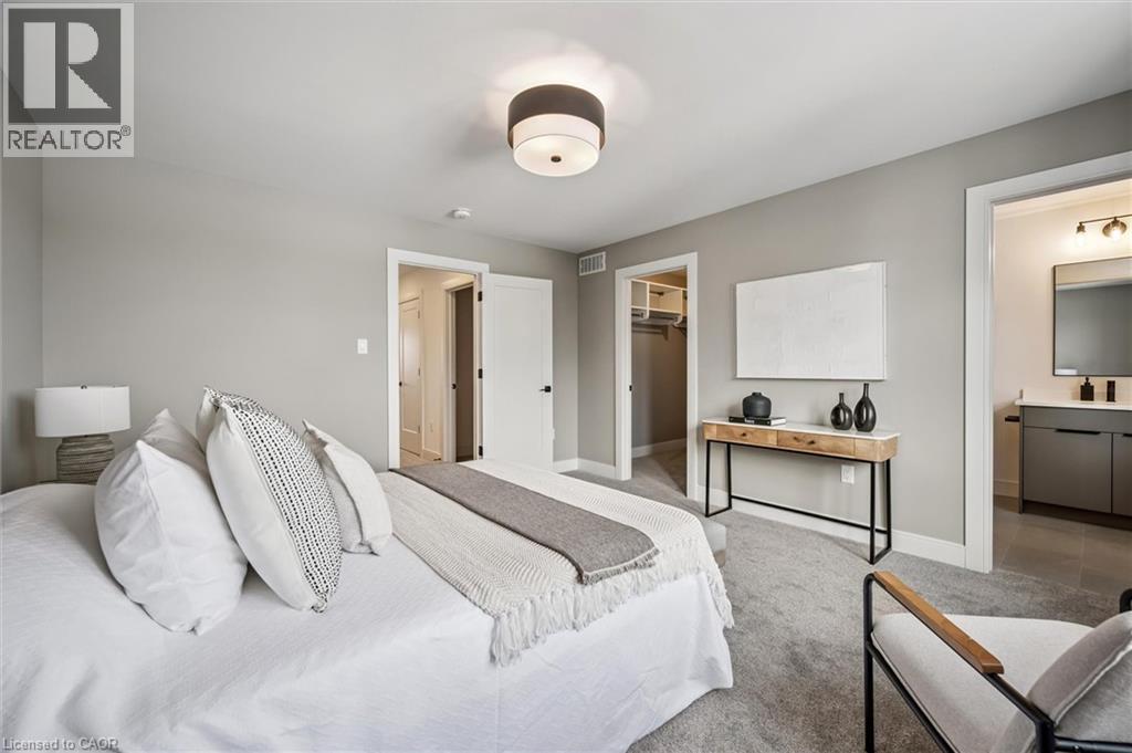 58 Walker Road, Ingersoll, ON - Indoor Photo Showing Bedroom