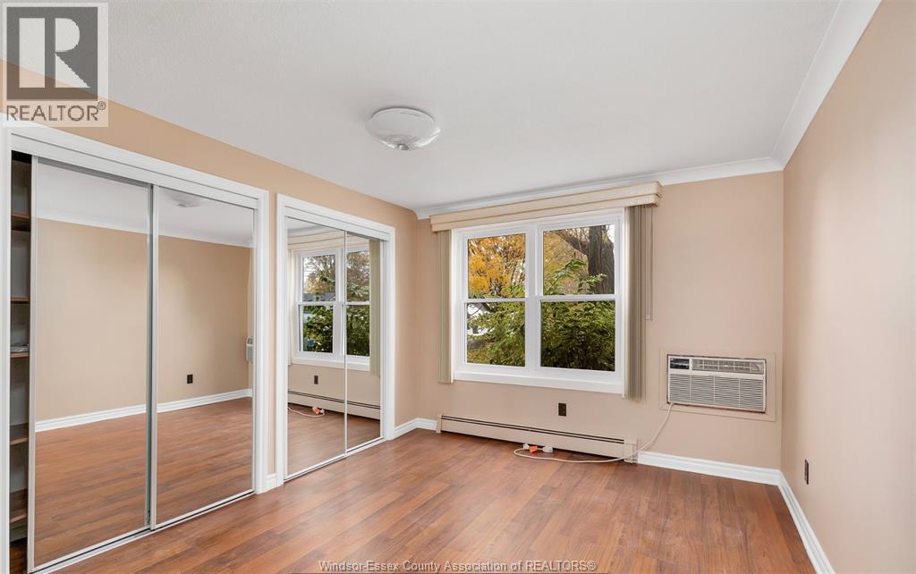 704 Bensette, Windsor, ON - Indoor Photo Showing Other Room