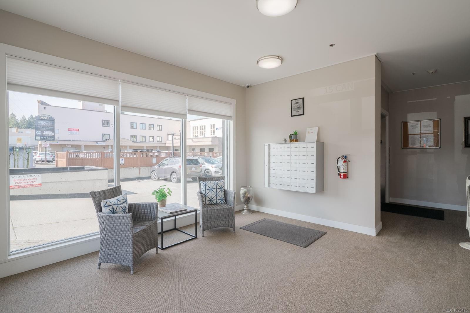 208-15 Canada Ave, Duncan, BC - Indoor