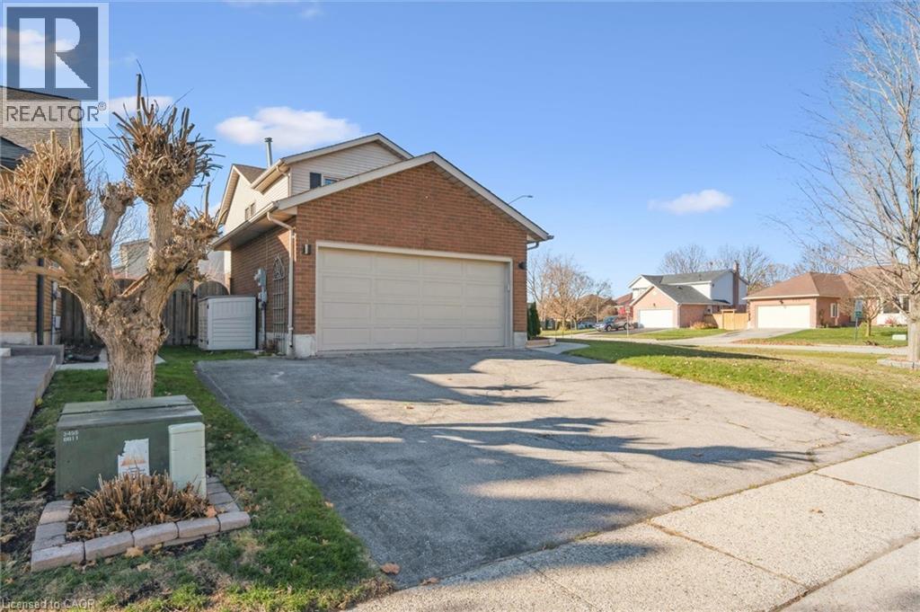 3 Alona Avenue, Cambridge, ON - Outdoor