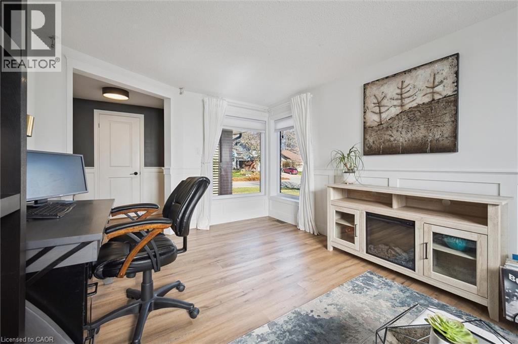 3 Alona Avenue, Cambridge, ON - Indoor Photo Showing Office