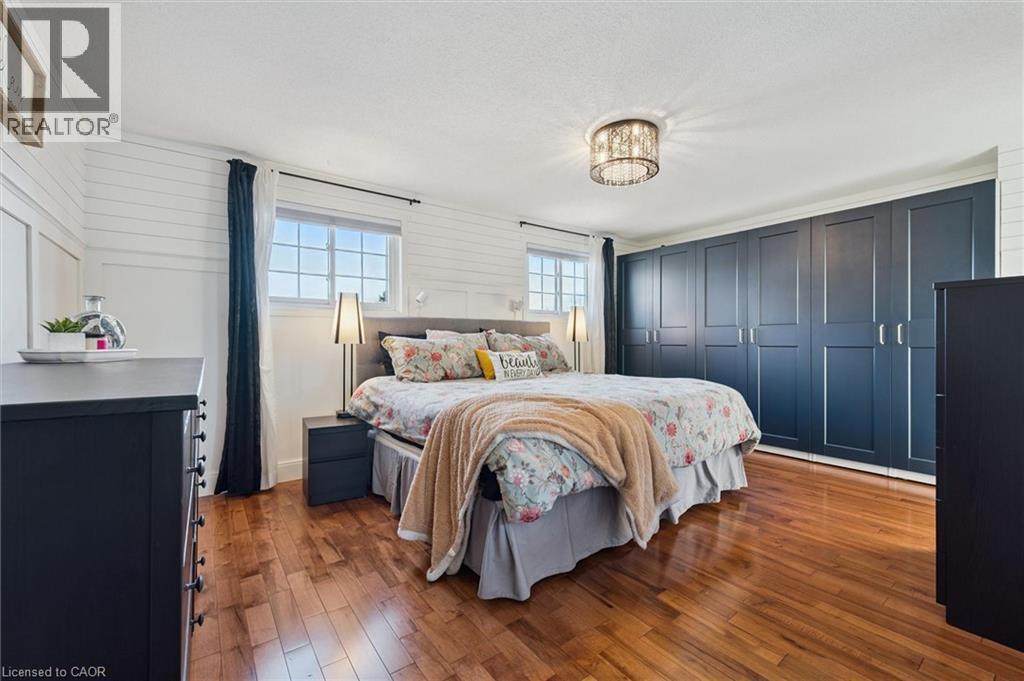 3 Alona Avenue, Cambridge, ON - Indoor Photo Showing Bedroom