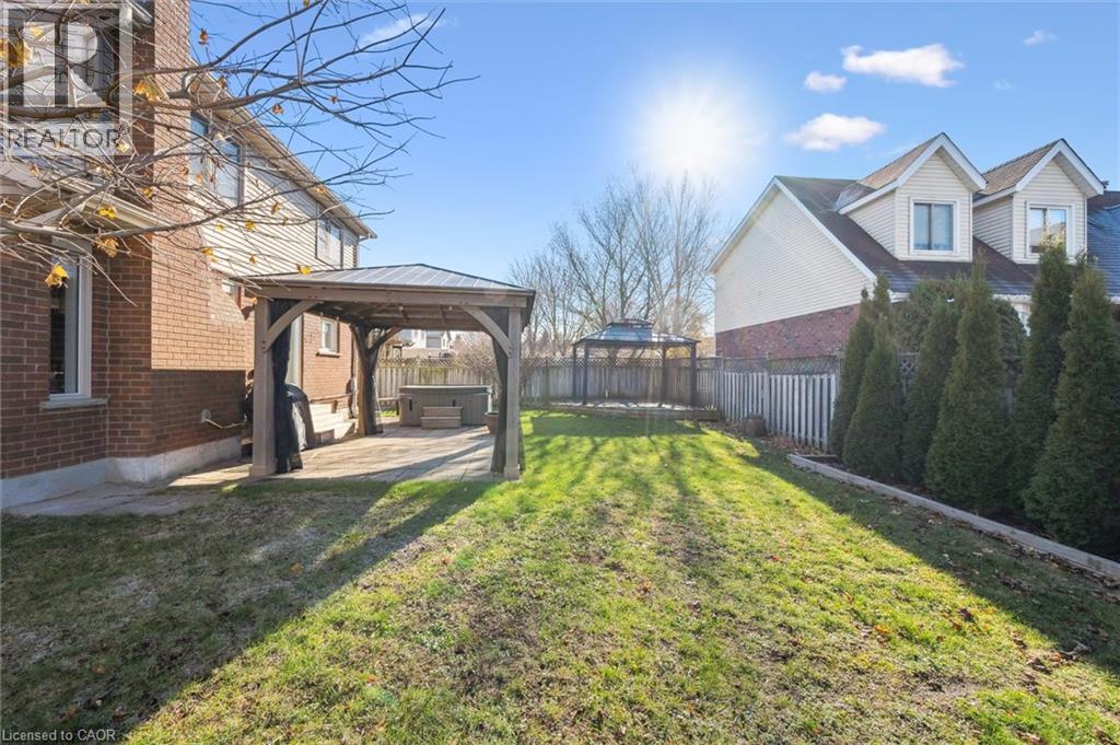 3 Alona Avenue, Cambridge, ON - Outdoor