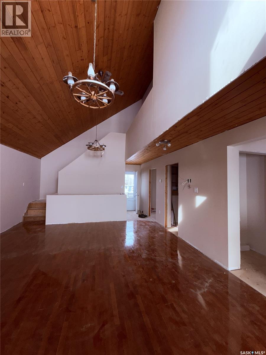 722 Aqualane Avenue, Aquadeo, SK