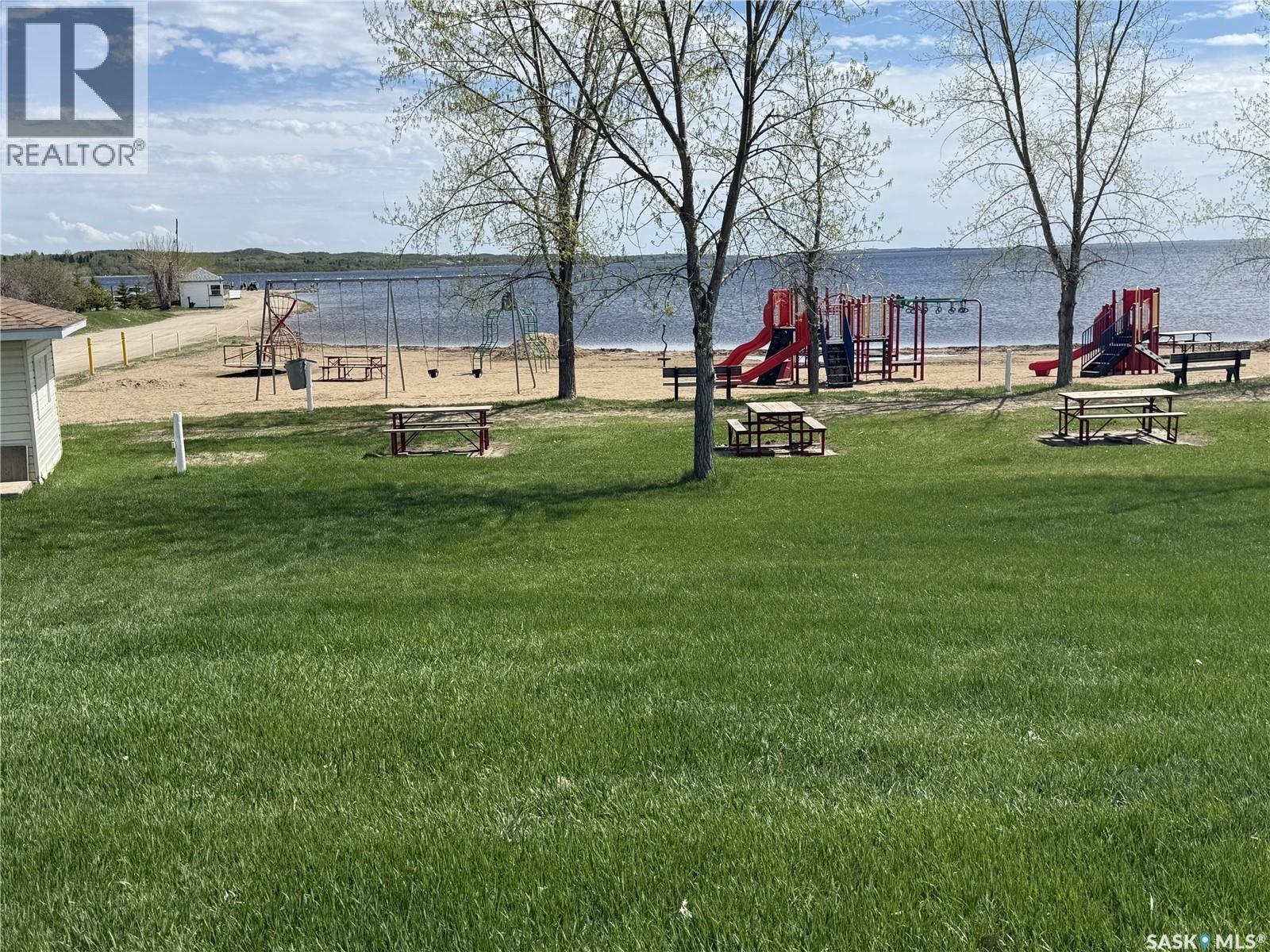 722 Aqualane Avenue, Aquadeo, SK