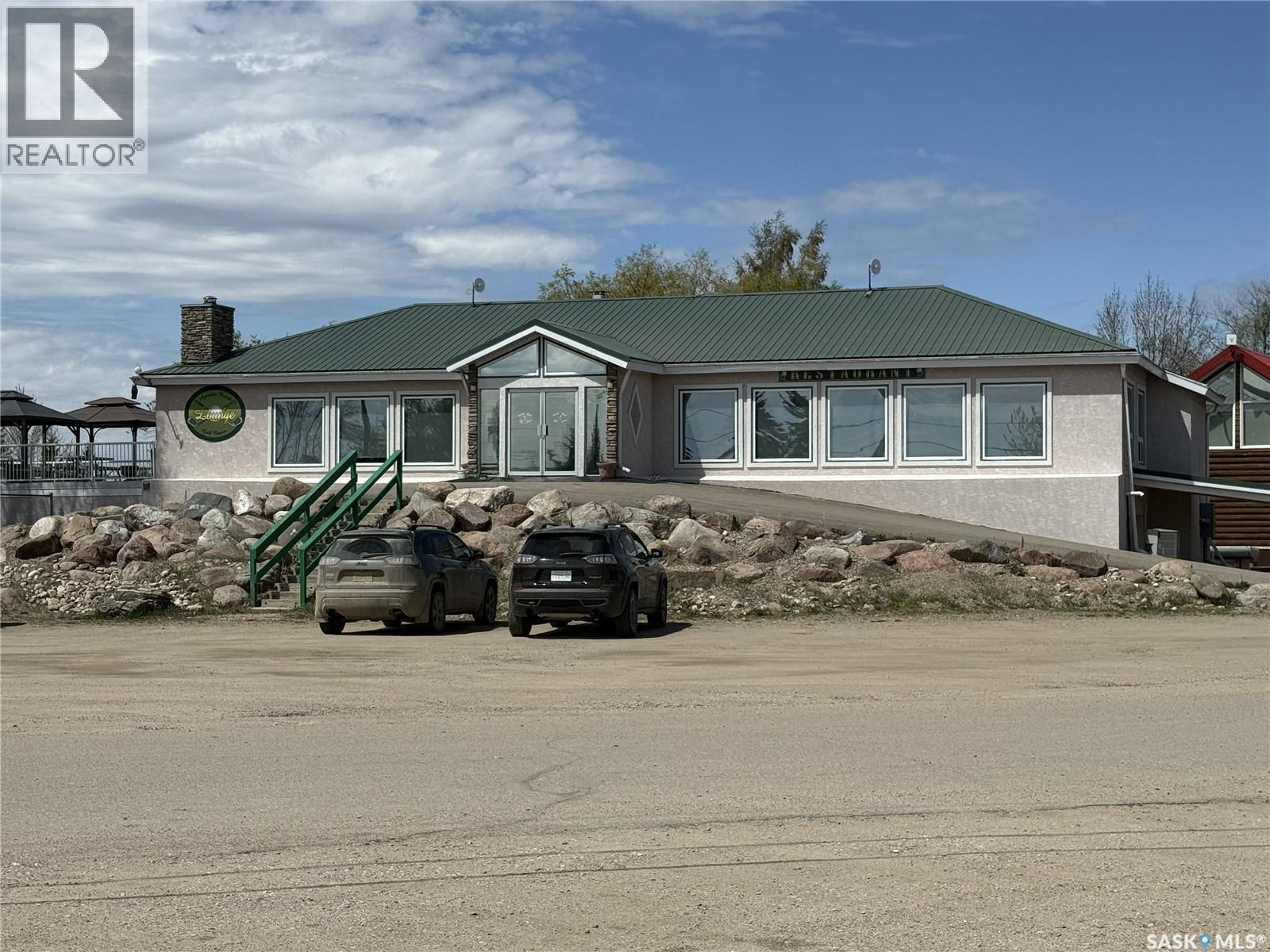 722 Aqualane Avenue, Aquadeo, SK