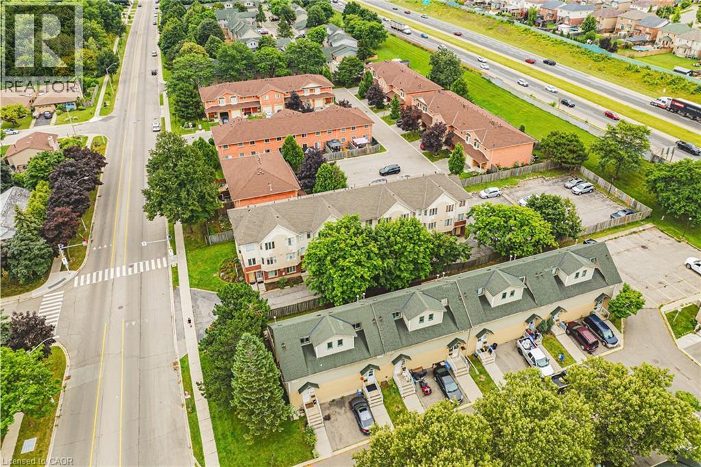 266 Limeridge Road E Unit# 3, Hamilton, ON - Outdoor With View