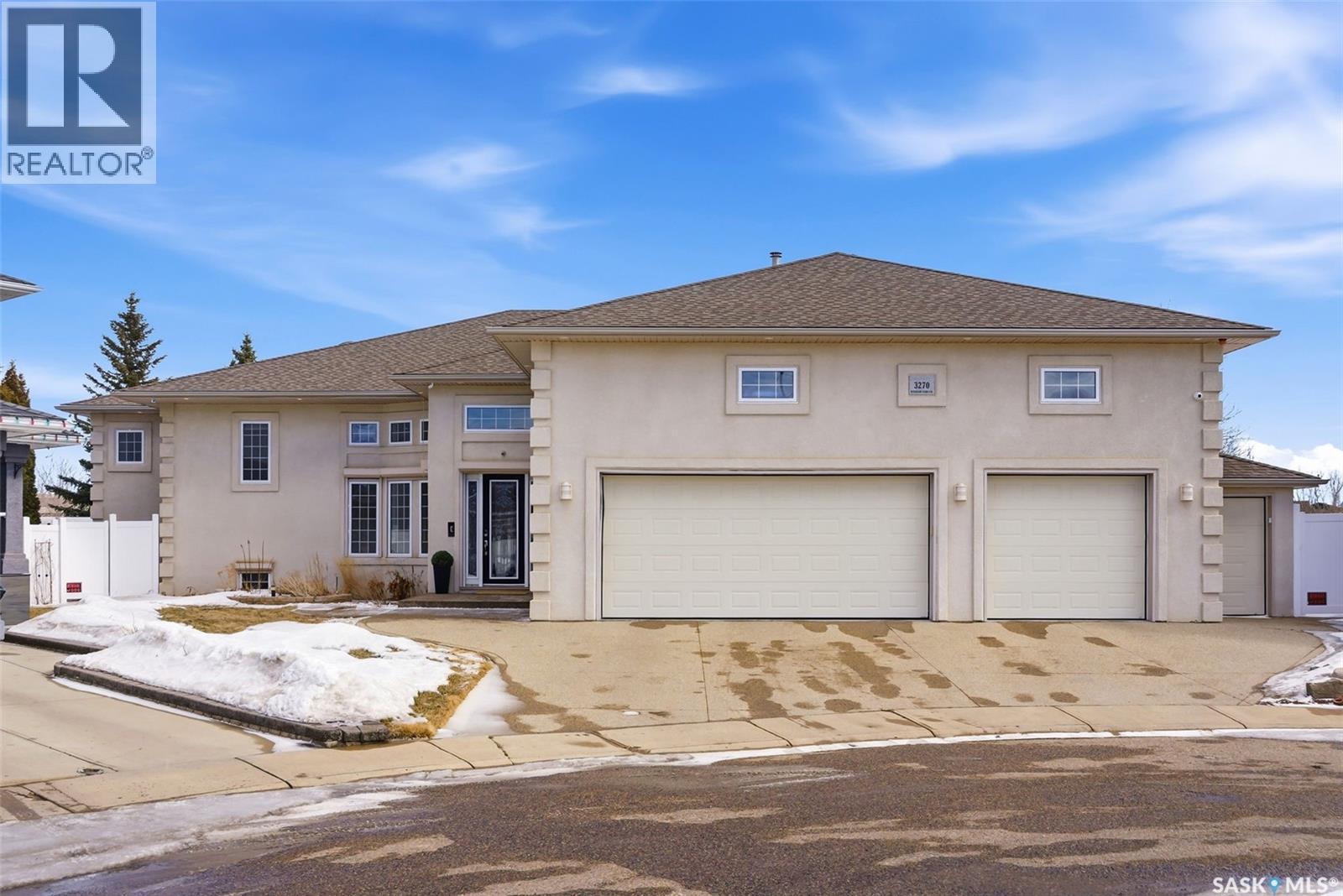 3270 Windsor Park Crescent, Regina, SK - Outdoor With Facade