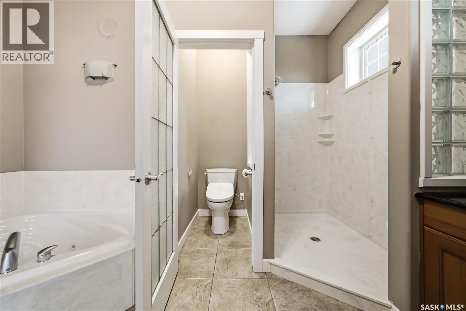 3270 Windsor Park Crescent, Regina, SK - Indoor Photo Showing Bathroom