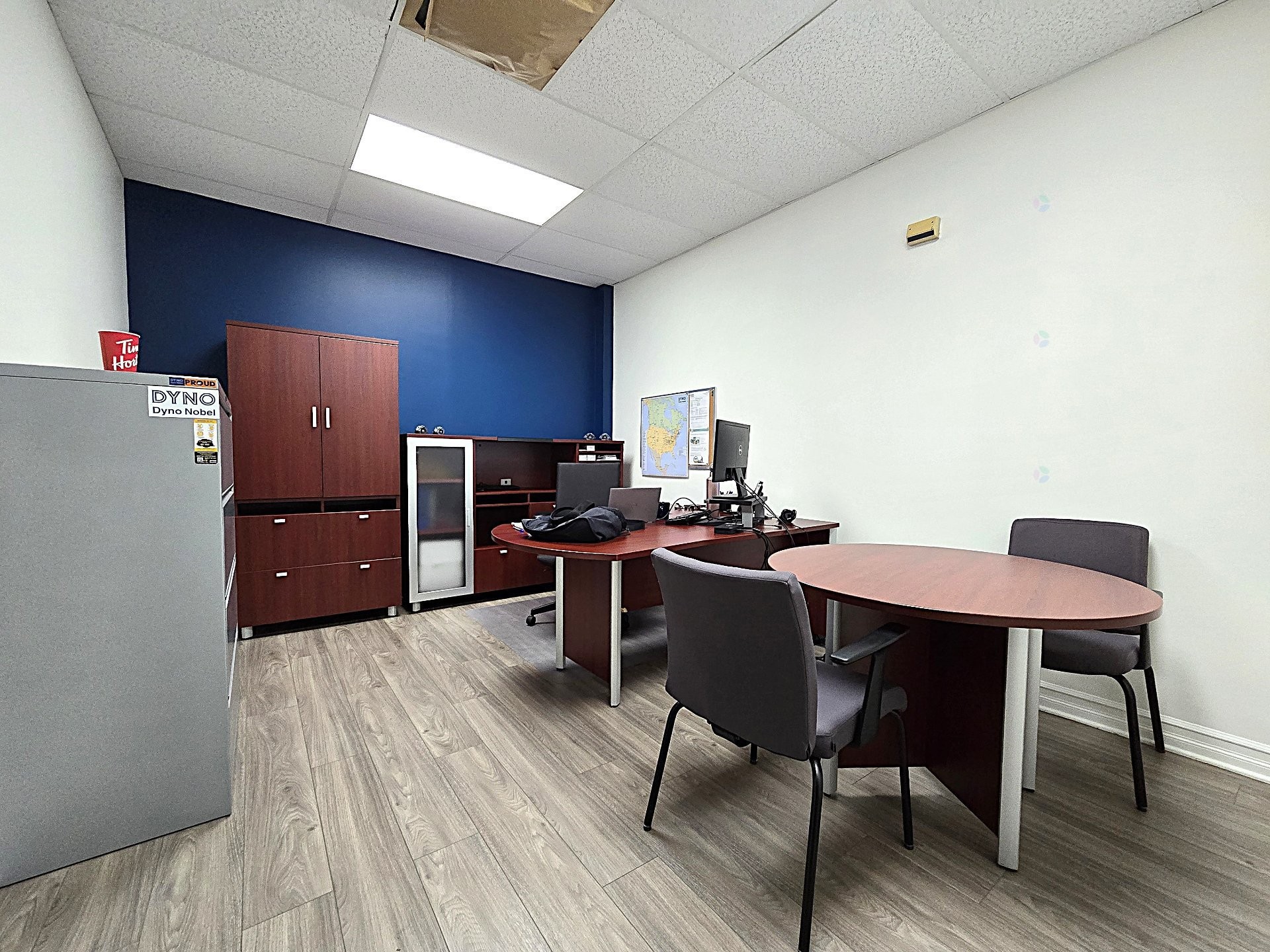 Bureau - 3675 Boul. De La Grande-Allée, Boisbriand, QC - Indoor