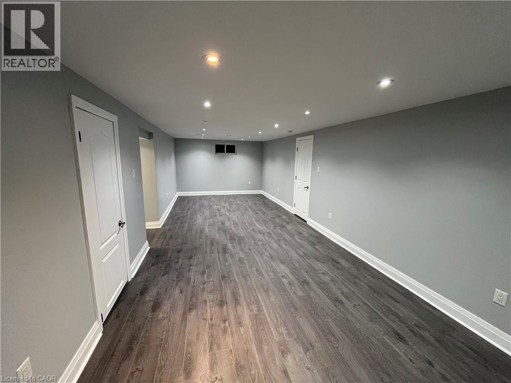 336 E Mohawk Road E, Hamilton, ON - Indoor Photo Showing Other Room