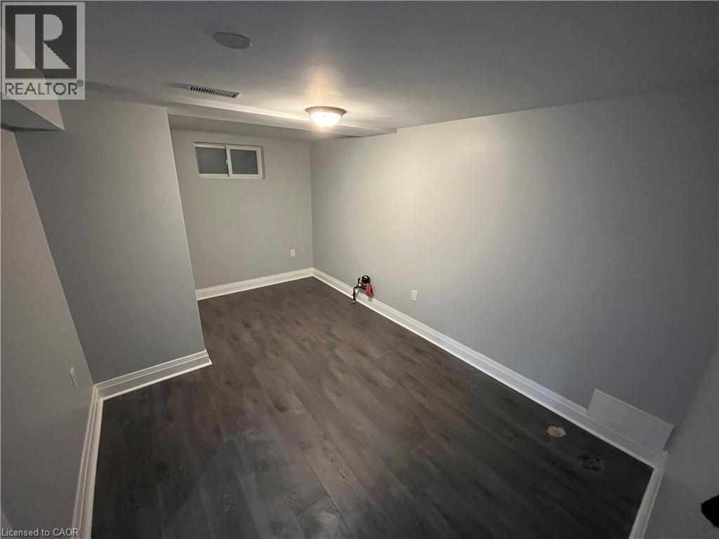 336 E Mohawk Road E, Hamilton, ON - Indoor Photo Showing Other Room