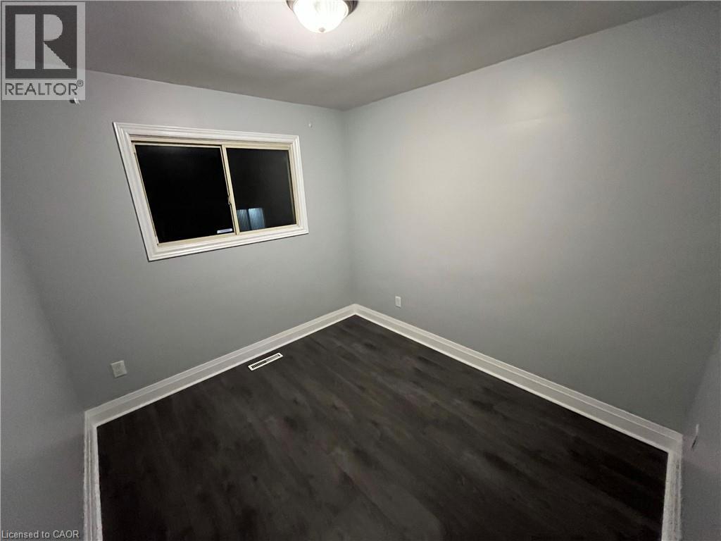 336 E Mohawk Road E, Hamilton, ON - Indoor Photo Showing Other Room