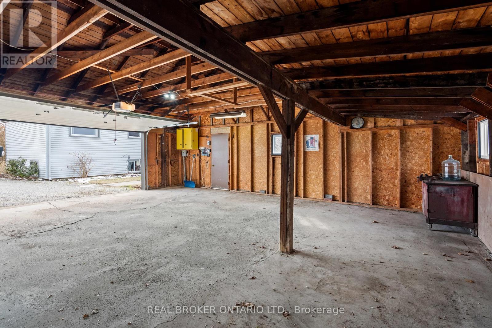 1621 Second Avenue, St. Catharines (Rural Fourth), ON - Indoor Photo Showing Basement