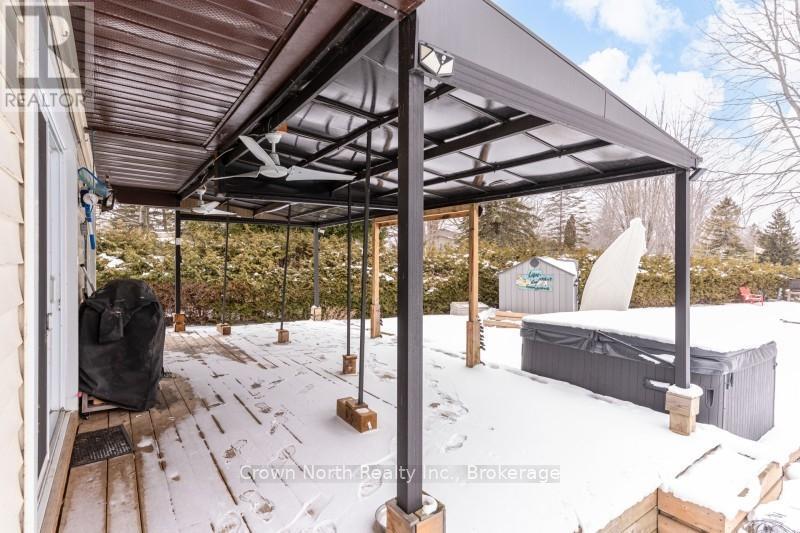 Covered deck area for outdoor relaxation - 39 Turtle Path, Ramara, ON - Outdoor