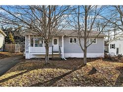 64 Dawn CRES Moncton, NB E1G 1K3